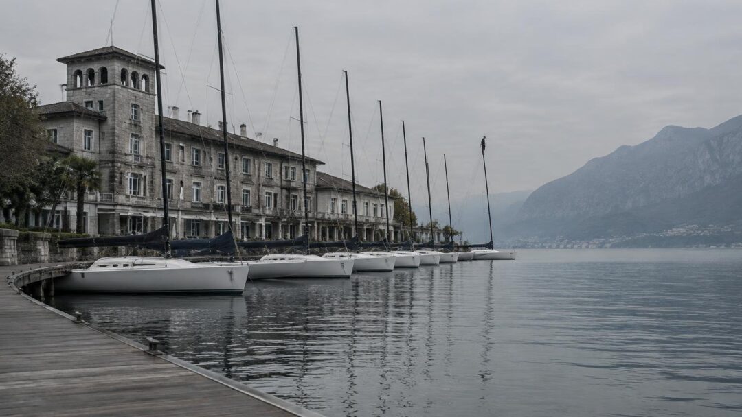 Iscriviti alla Coppa dei Bravi 2026 e vela sul Lago di Como
