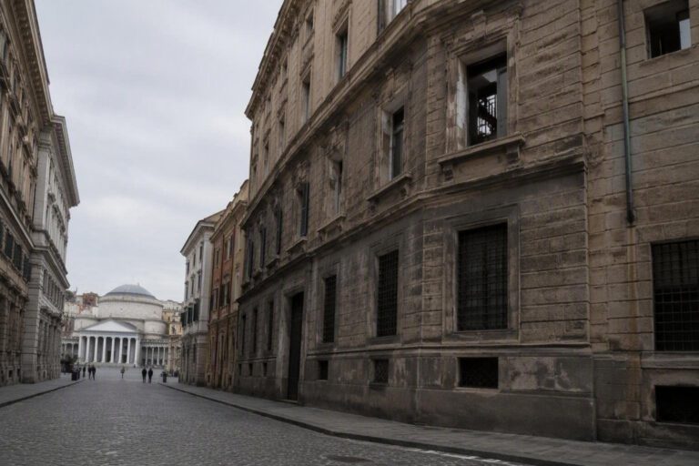 Genova: dramma in famiglia, fratello accoltella sorella e poi si getta dal sesto piano
