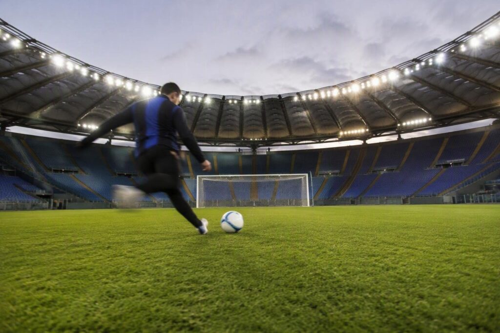 Dramma all’Olimpico: Koné segna due volte, Lautaro ribalta