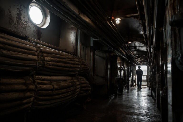 Ministero della Difesa condannato per morte da amianto: la vicenda di un elettricista della Marina