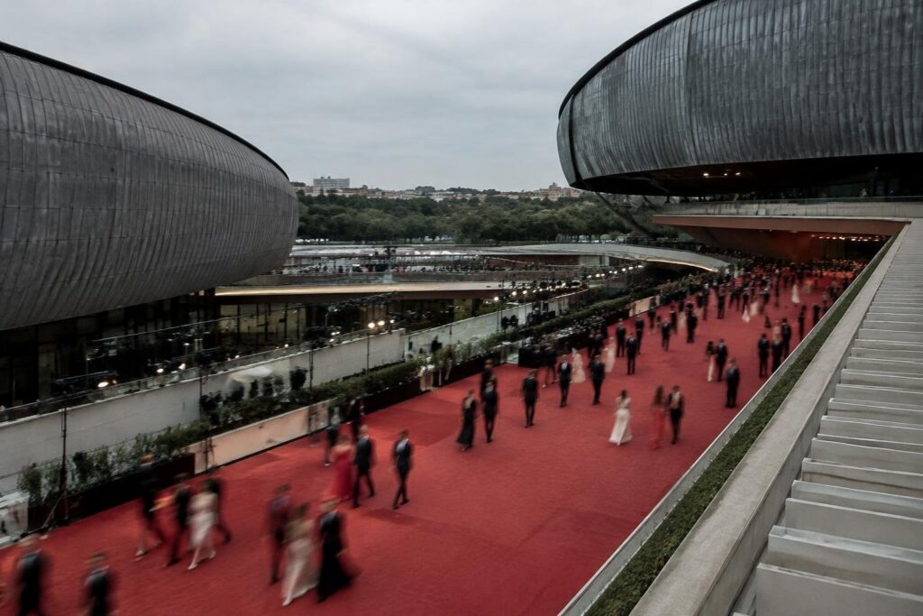 Le scelte stilistiche delle regine del red carpet romano 2026