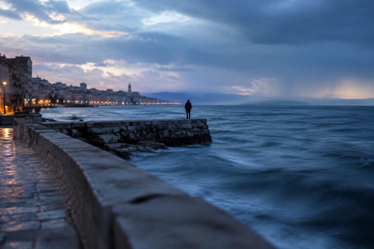 Meteo 29-31 ottobre: stabilità al Nord e piogge variabili sul mare