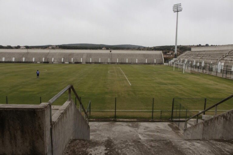 Cagliari Calcio: ufficiale l’arrivo di Giuseppe Aurelio dallo Spezia