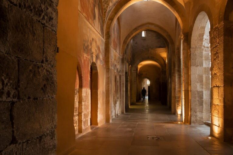 Cultura sarda e valore economico: come eventi e musei creano occupazione