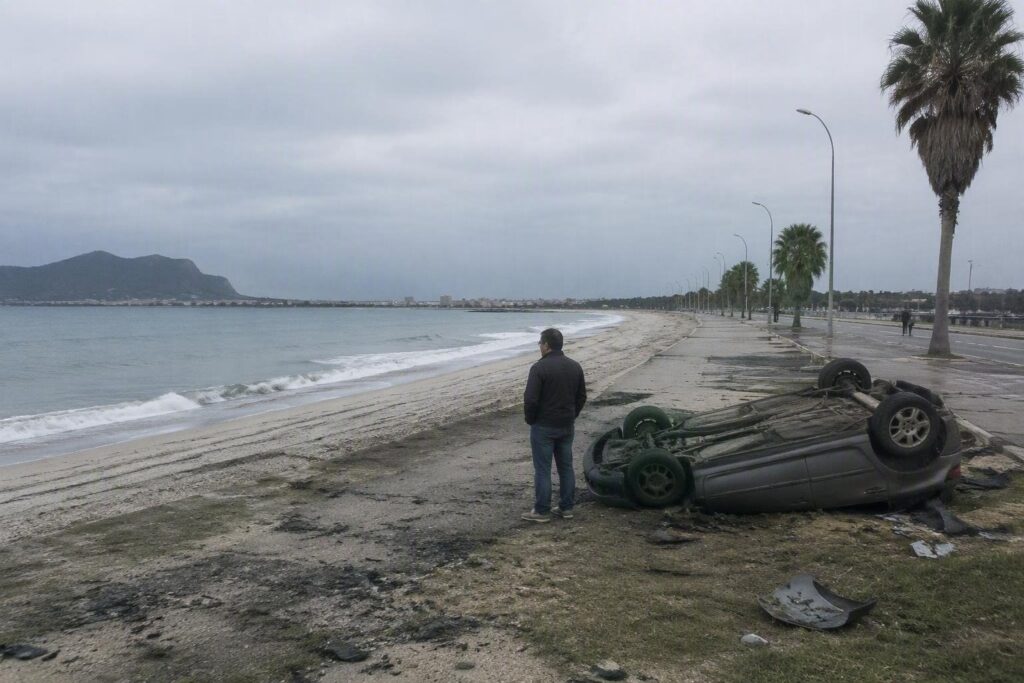 Incidente mortale al Poetto: il dolore di un padre e i funerali a Cagliari