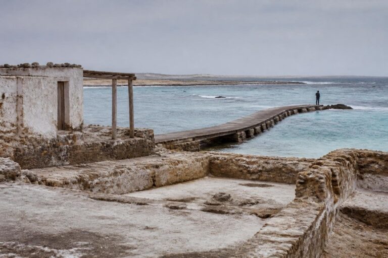 Tecniche e sicurezza per allenarsi in vela in Sardegna