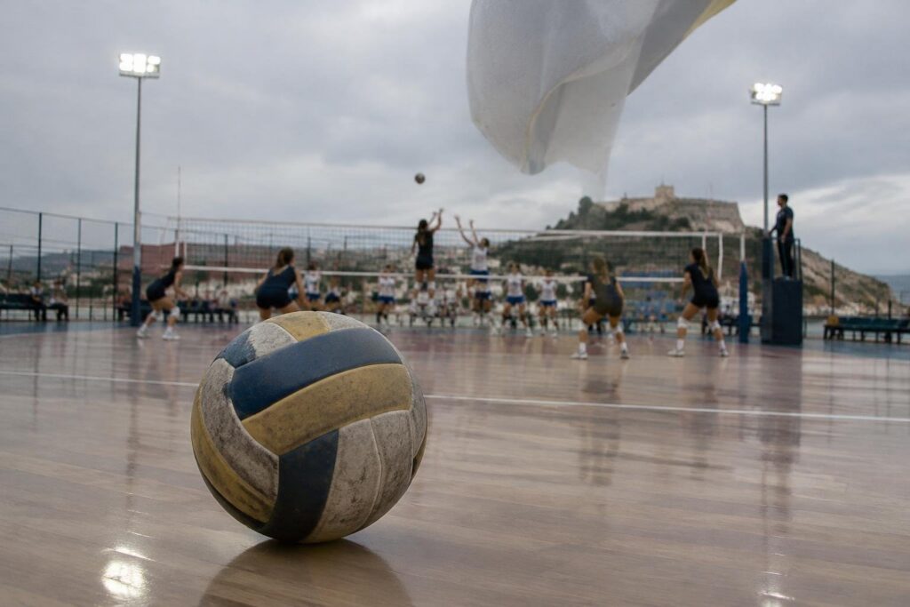 Weekend di apertura: pallavolo maschile e femminile in Italia