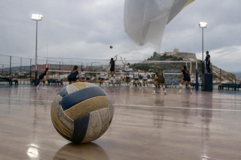 Weekend di apertura: pallavolo maschile e femminile in Italia