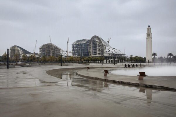 6,000 Unhoused People Near LA Olympic Venues: A Growing Concern