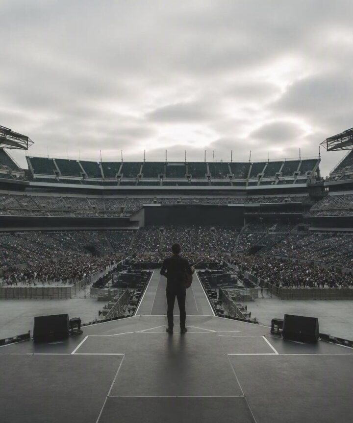 Sheeran addresses Israel-Gaza criticism and tour turmoil in Philadelphia