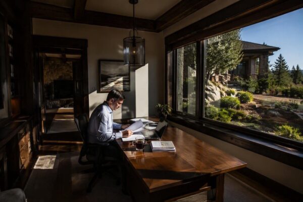 Understanding hoa documents for second home buyers