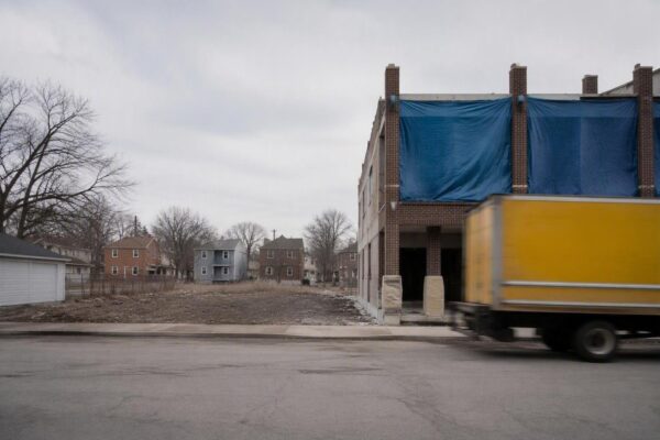 Chicago's Missing Middle Housing: Transforming Vacant Lots into Affordable Homes