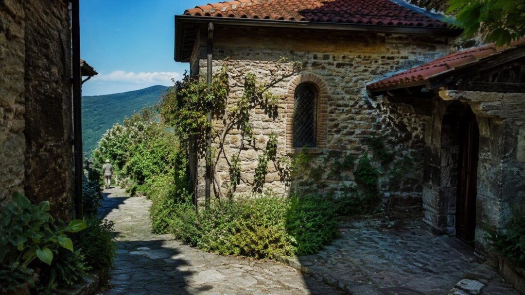 Casa vacanze occupata: il proprietario attende giustizia dopo 40 giorni