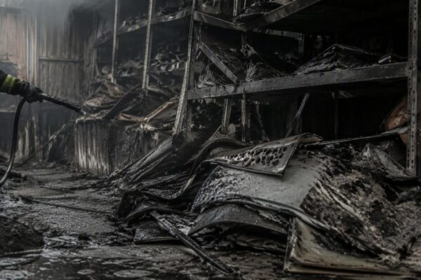 Università europea del design in fiamme: dettagli sull'incendio a Montesilvano