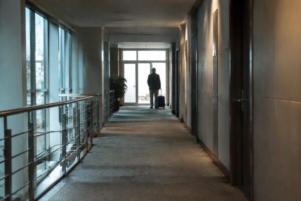 Affitti brevi in condominio: regole, divieti e obblighi