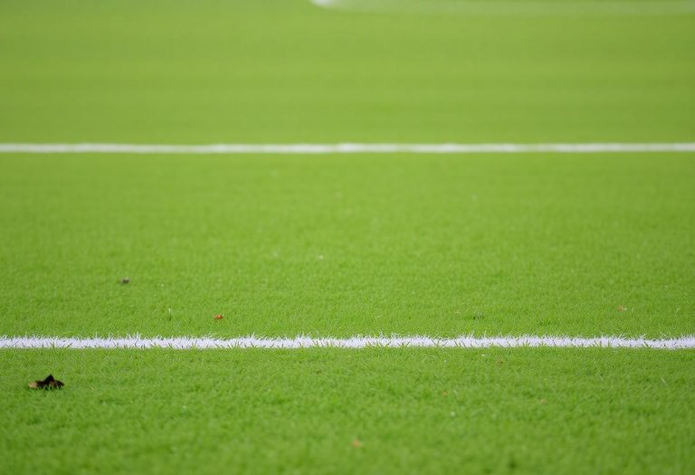 1216x832 26 18 15 27 49733371