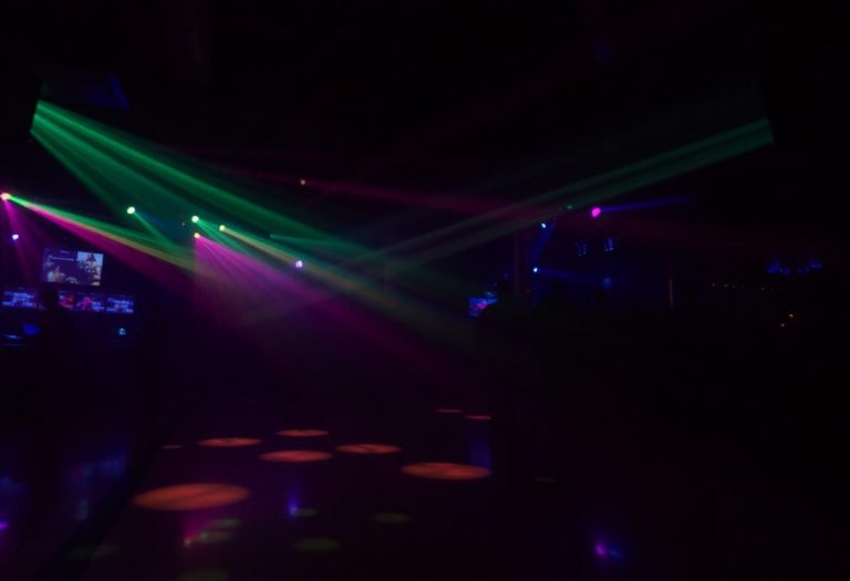 1216x832 09 17 15 26 872462975