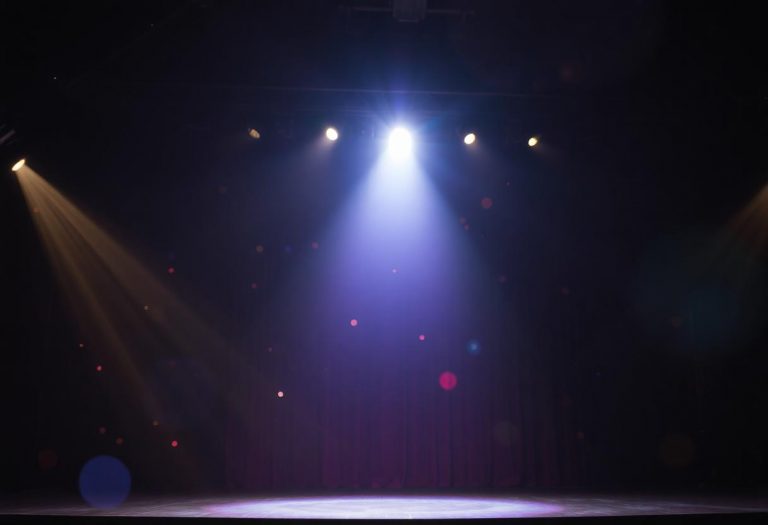 1216x832 18 23 30 23 130724713