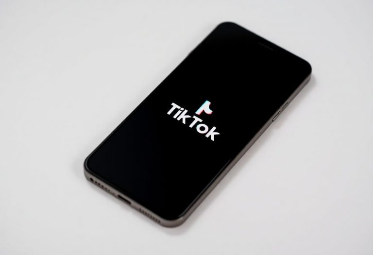 1216x832 23 10 45 24 928706982