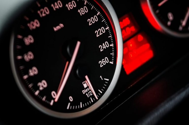 speedometer car