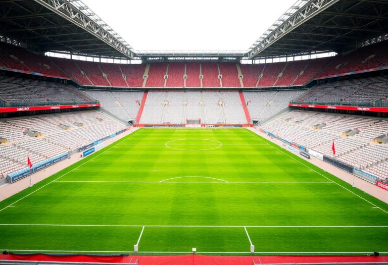 1216x832 04 17 15 32 376717423