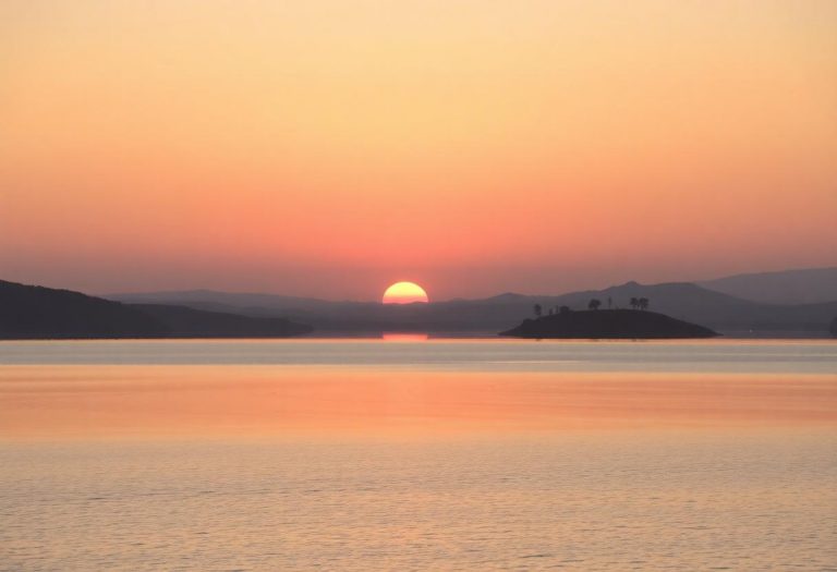 1216x832 28 17 15 23 364529206