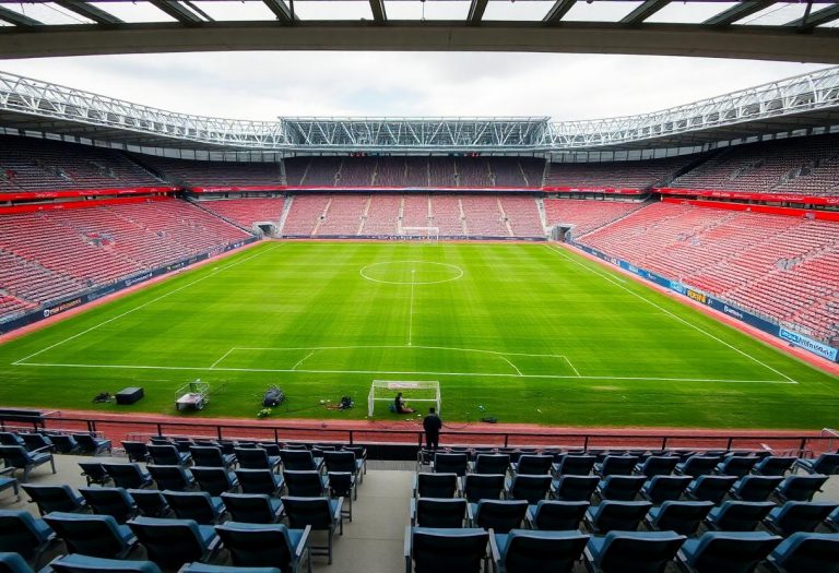 1216x832 30 15 45 20 253773185