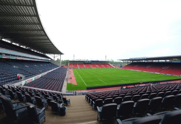 1216x832 13 19 15 28 438629724