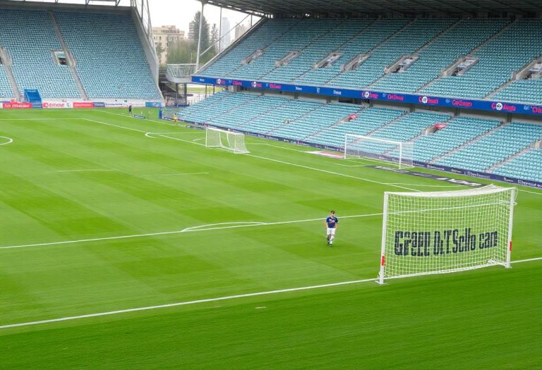 1216x832 24 23 00 21 404630036