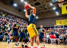 il michigan trionfa sullohio state grazie a yaxel lendeborg una vittoria indimenticabile 1769229013