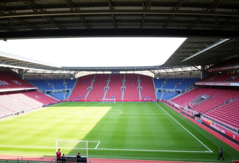 1216x832 08 14 15 24 894865475