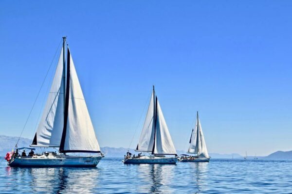 Corsi di vela per ragazzi tra 8 e 17 anni: tutto quello che c’è da sapere