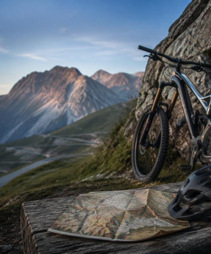 Tour de France 2026: Pogačar trionfa sull'Alpe d'Huez con un record storico