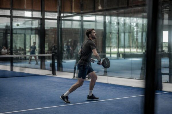 Come controllare il ritmo nel padel per mettere in difficoltà gli avversari