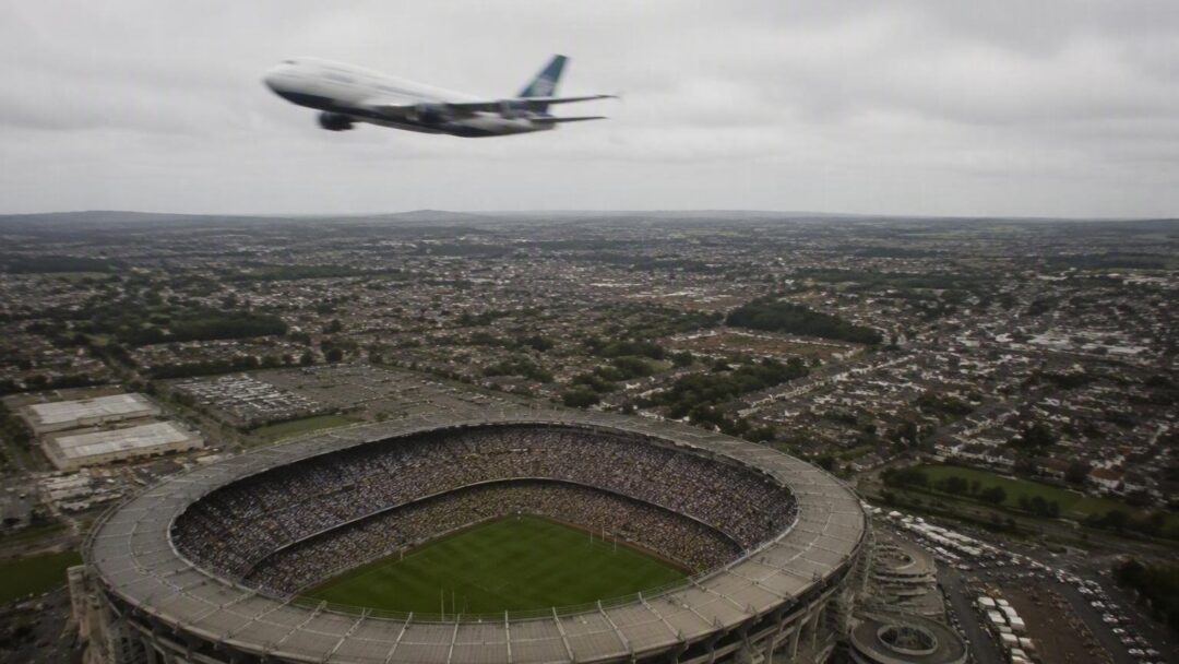 Il volo folle del Boeing 747 sopra lo stadio di Johannesburg durante la finale del 1995