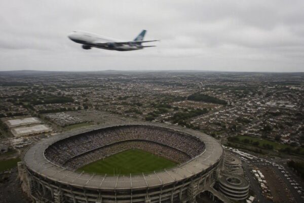 Il volo folle del Boeing 747 sopra lo stadio di Johannesburg durante la finale del 1995
