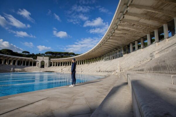 Lisa Angiolini vince la doppietta ai Tricolori di nuoto a Roma