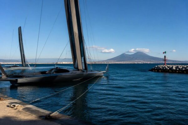 Napoli accoglie le prove della 38ª America’s Cup: team e piloti