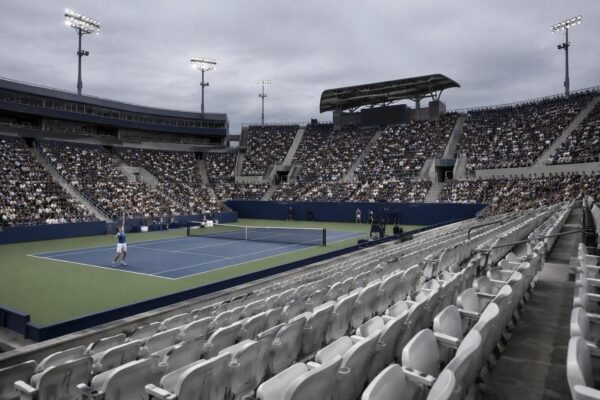 Tennis: il fenomeno Teodor Davidov e il suo stile unico agli US Open 2026