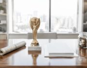 Dalla prima Coppa del Mondo al secondo stipendio segreto di Infantino