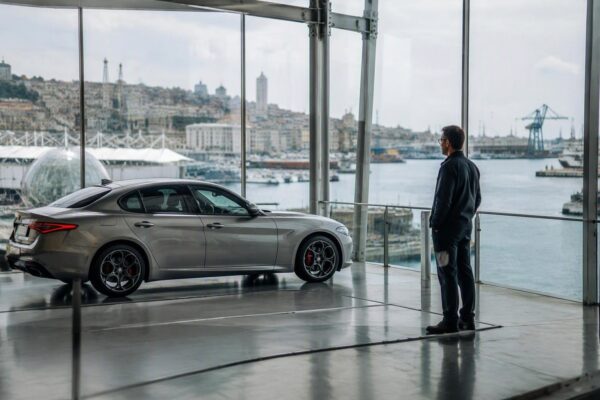 Edizione Luna Rossa: Alfa Romeo presenta le versioni speciali a Genova
