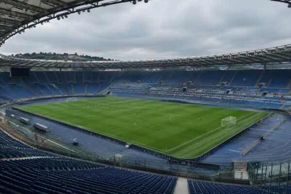 Lazio batte il Parma e guida la classifica della Serie A