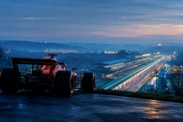 Le curiosità di Vettel con la Red Bull e la Ferrari in Motor News