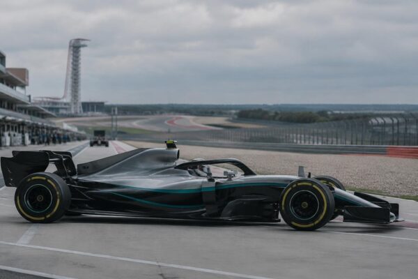 Mercedes supera le difficoltà e Antonelli vince in Texas
