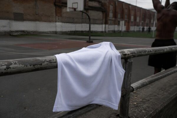 Scopri le canotte da basket uomo VIBE e NEW YORK di EXTREME HOBBY