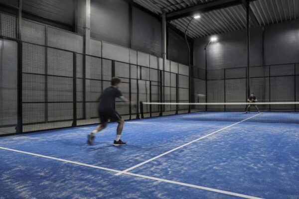 Sei buoni motivi per adottare il gioco incrociato nel padel