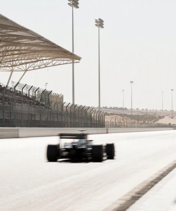 Verstappen domina a Bahrain, pressione fiscale sull'F1 italiana