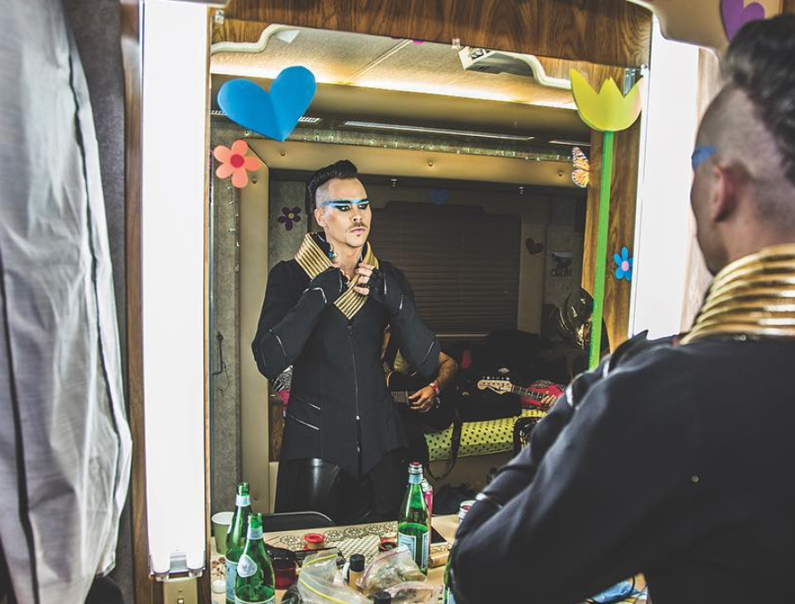 Chi è Luke Steele? Incontra il cantante dei The Sleepy Jackson