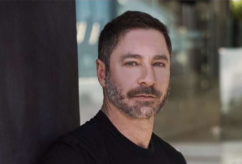 Chi è Aaron Kirman? Instagram, incontri, biografia