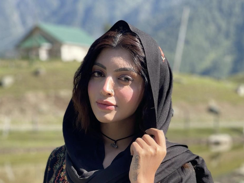 Chi è Akanksha Puri? : biografia, famiglia, incontri, instagram, affari e altro